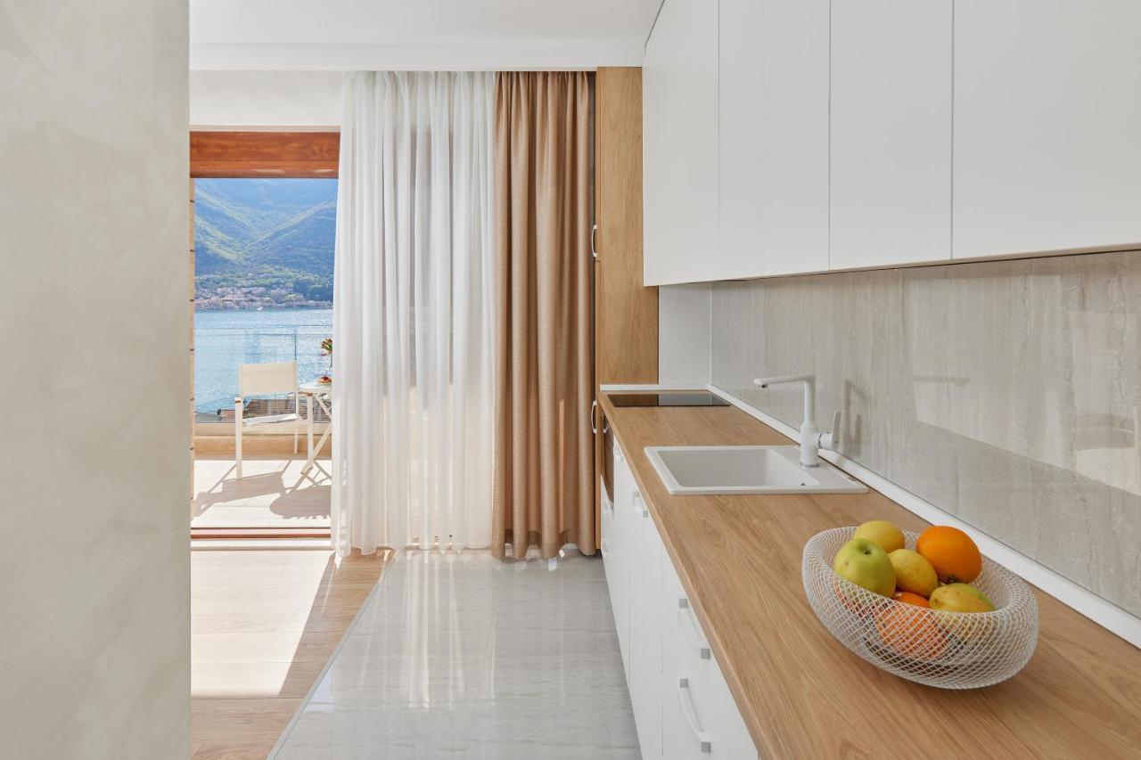 Apartment Noa With Sea View Κότορ Εξωτερικό φωτογραφία